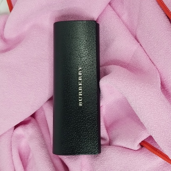 BURBERRY EYEGLASS CASE - Picture 1 of 7